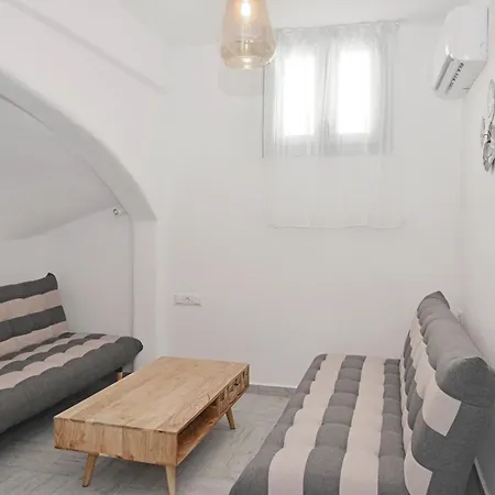 Erato Naxian Album With Private Pool In Naxos וילה *